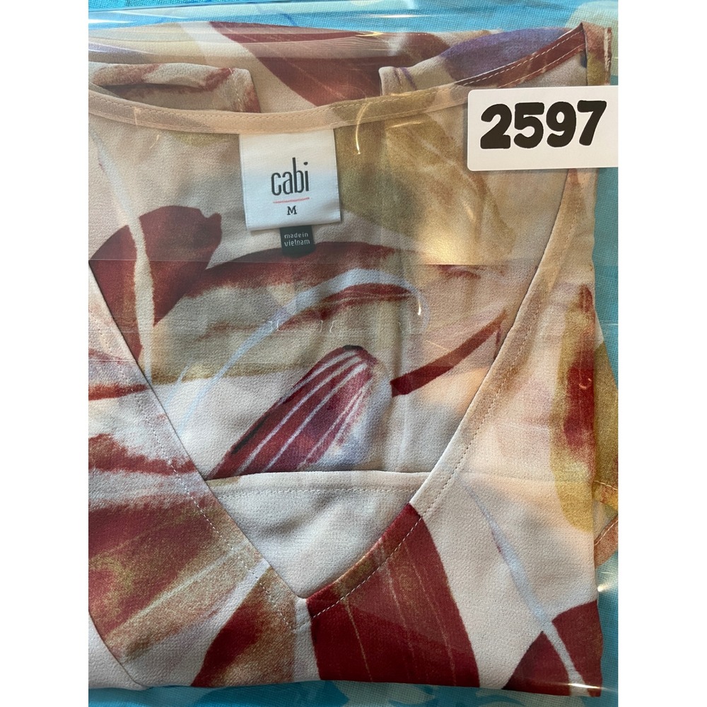 Cabi Fairy tail floral Top #4735, size MEDIUM, Fall 2024 - EUC - Picture 13 of 13
